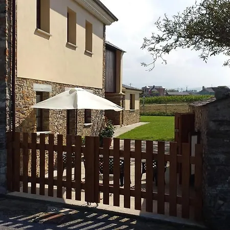 Rurales Casanova * Tapia De Casariego